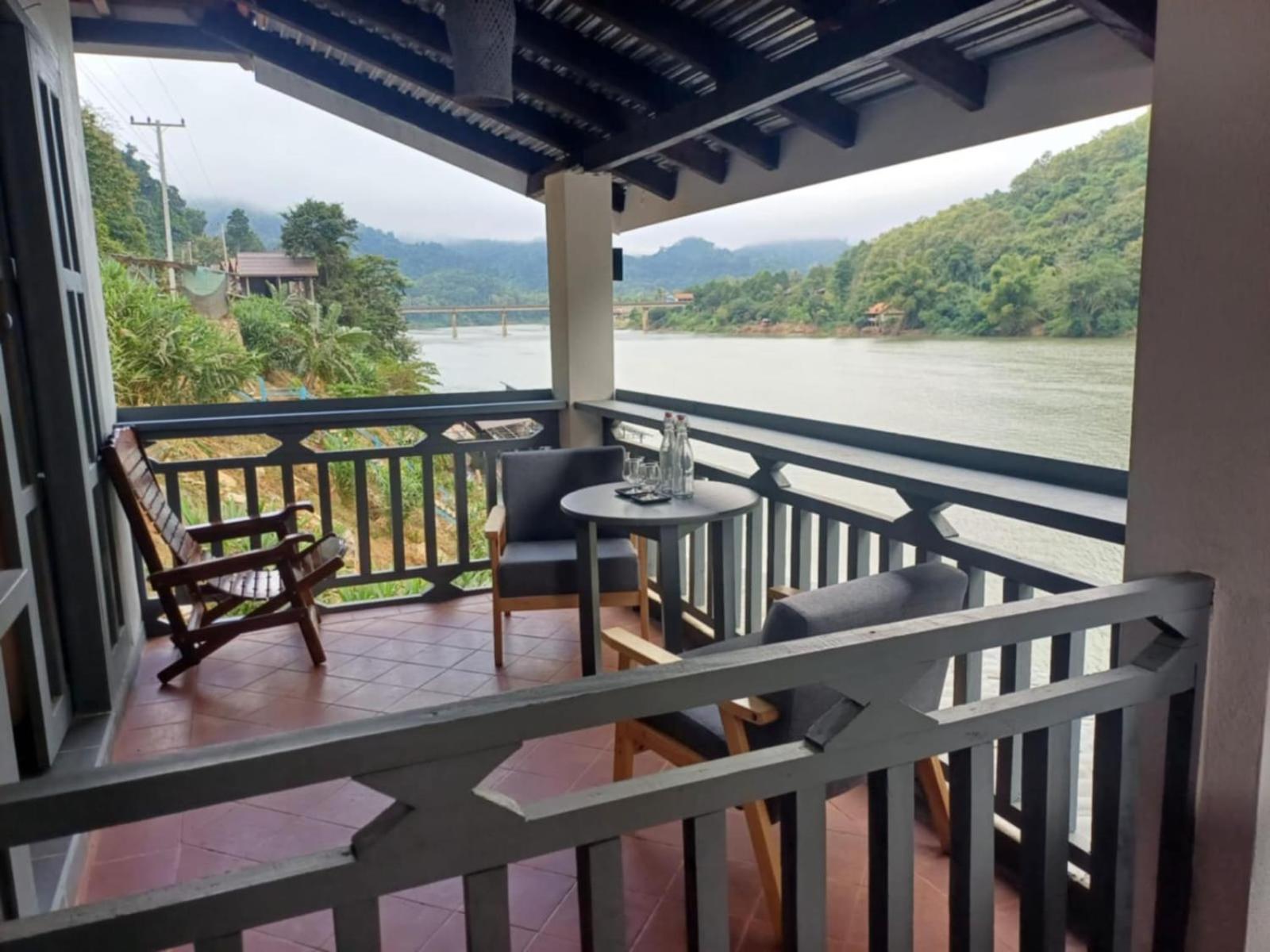Dokchampa River View Villa Nongkhiaw Exteriör bild